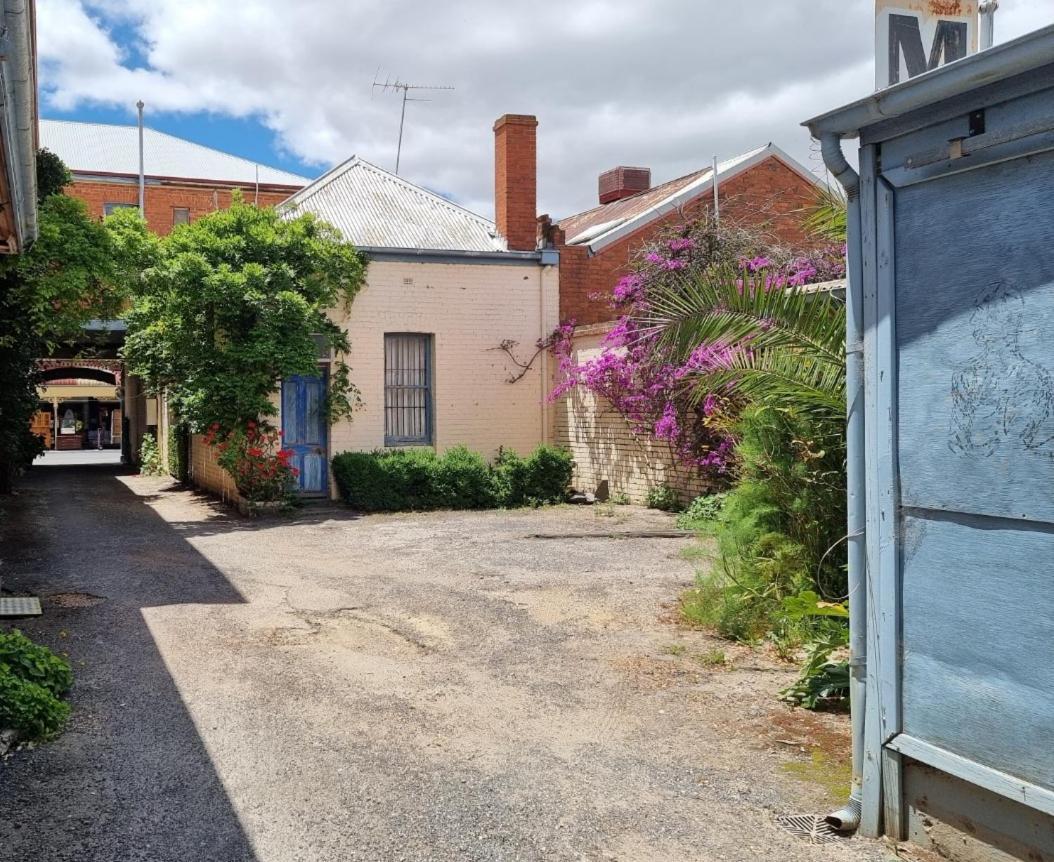 La Cochon Rose Motel Saint Arnaud Eksteriør billede